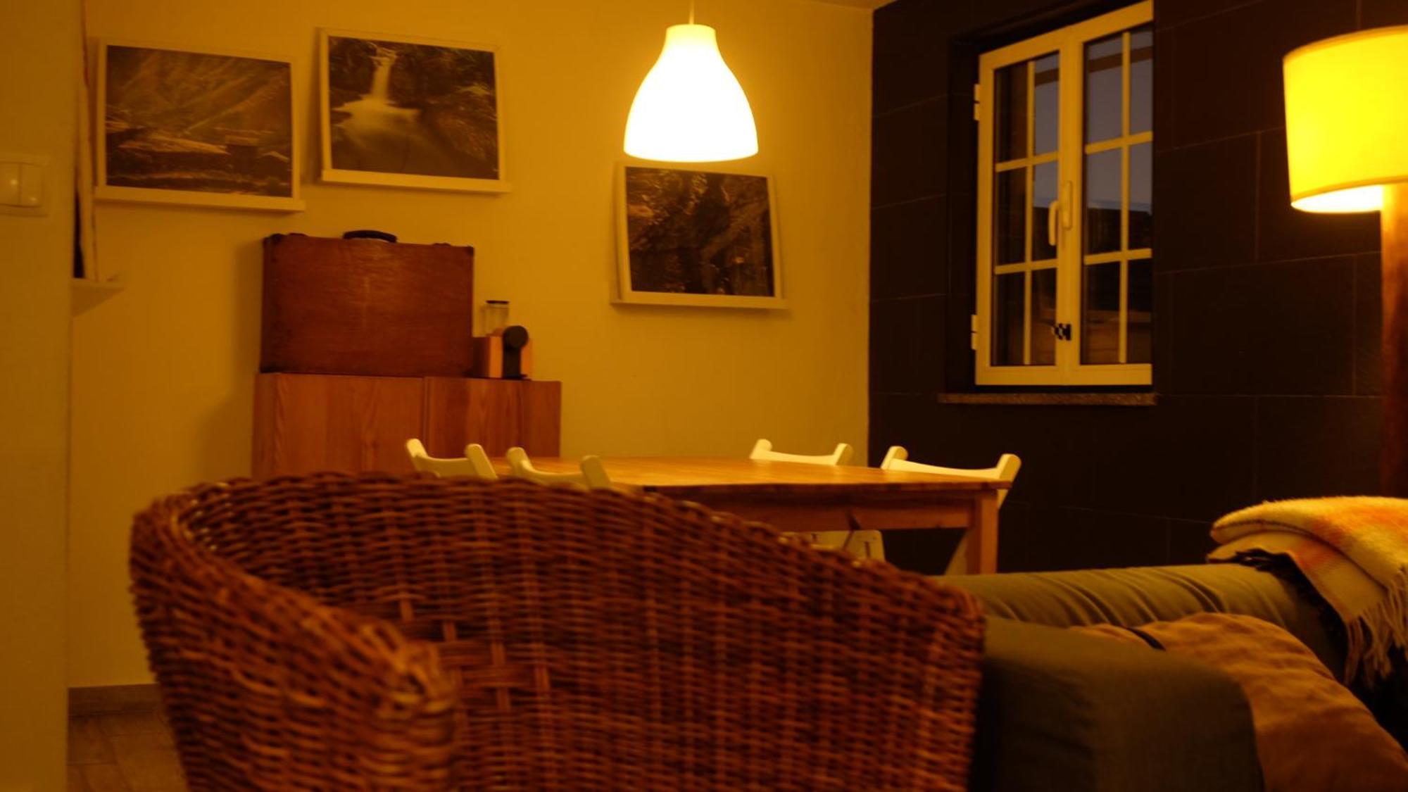 Casa Da Quelha Guest House Chas de Egua Luaran gambar