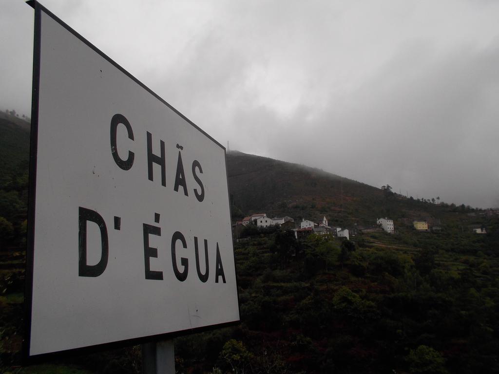 Casa Da Quelha Guest House Chas de Egua Luaran gambar